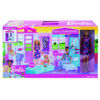 Bild von Barbies Loft mit Puppe